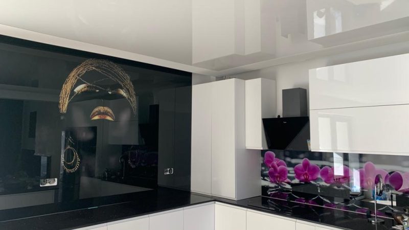 Servicii 13 Top 10 modele de sticlă printată pentru a oferi un aspect elegant oricărui spațiu